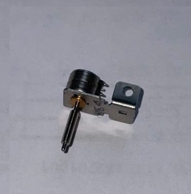 Шаговый микро-мотор 3В [6x6x17мм, 4pin]