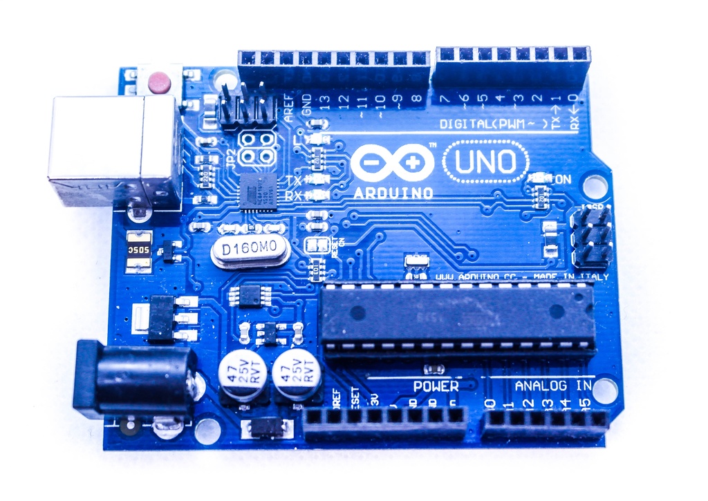Arduino Uno R3, отладочная плата на микроконтроллере atmega328P