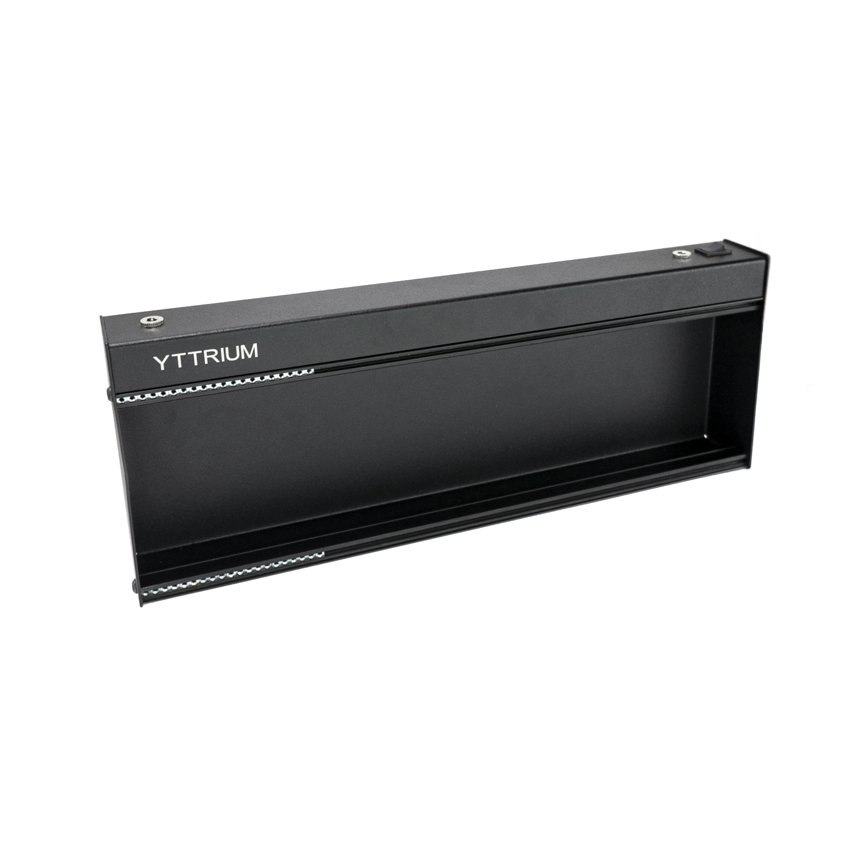 Yttrium Microcase R2 black 84hp